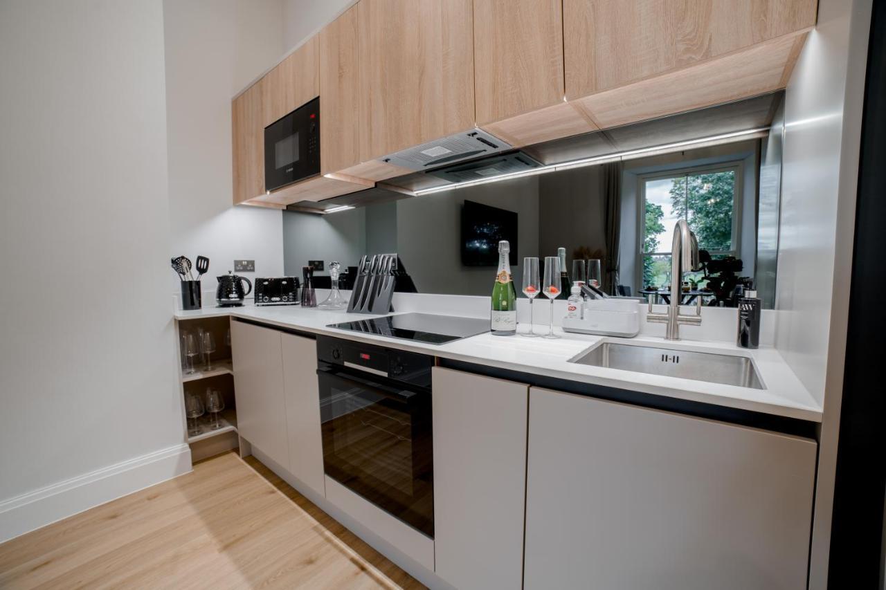 York Place One Харрогейт Экстерьер фото