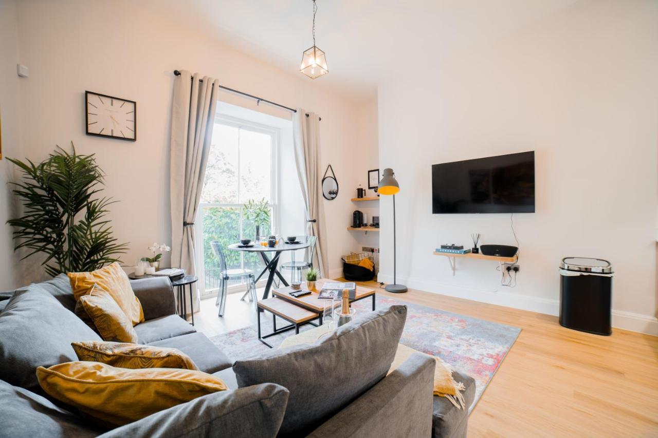 York Place One Харрогейт Экстерьер фото